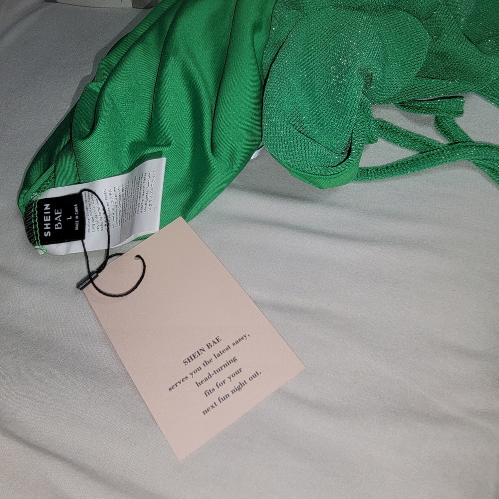 shein.Bae.Elegant Green Open Back Drawstring Shoulder Sparkly Dress Size L - Picture 3 of 12